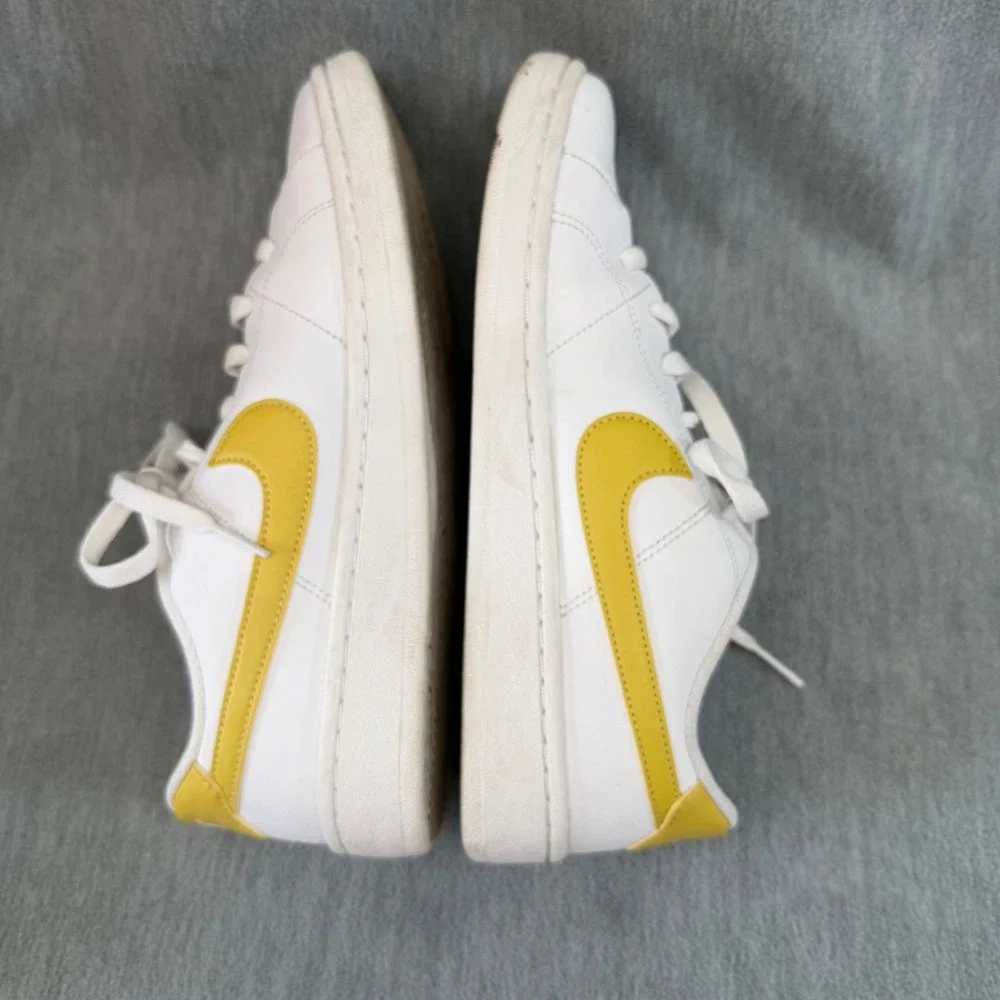 Nike Court Royale 2 Sneakers Womens Size 9 White Yellow Good Low‎ Top Leather